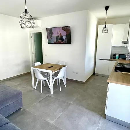 Seaside Luxury A 100m Dal Mare Apartman